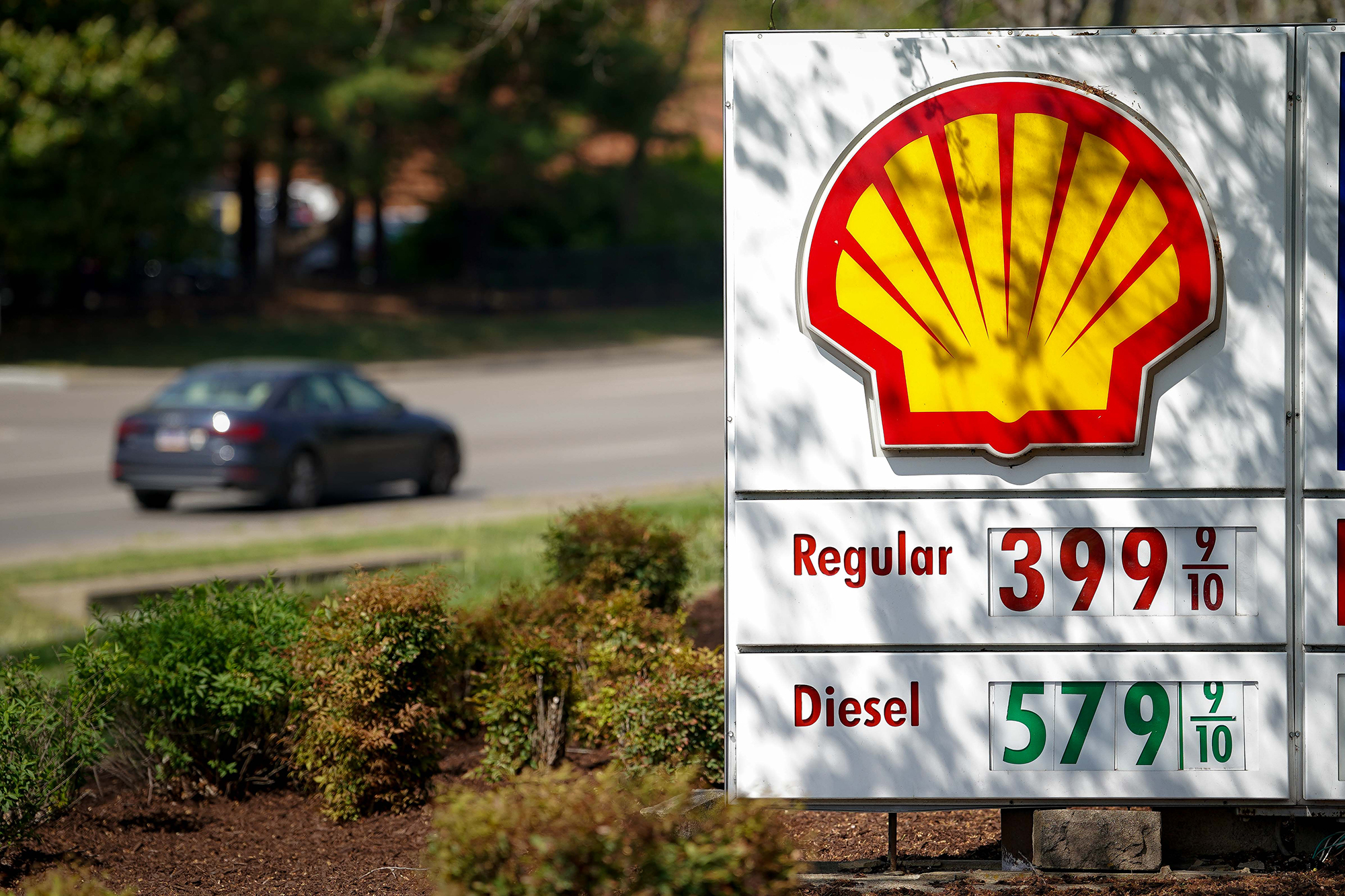 Gas prices are displayed in Brentwood, Tenn., on April 3.