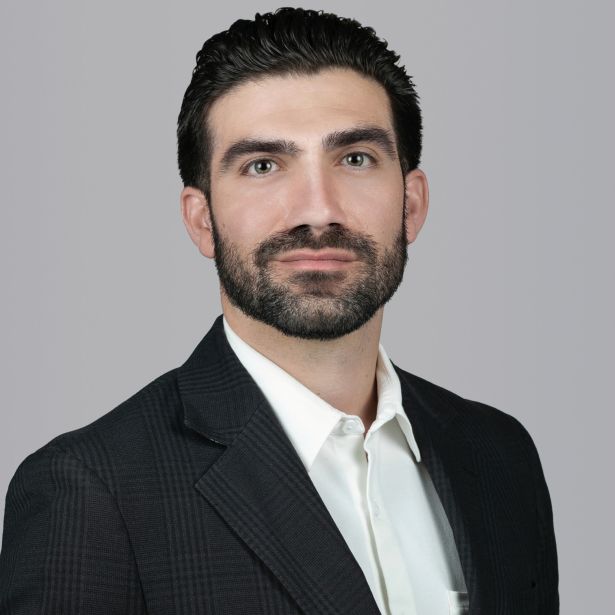 Thomas DeLuca, 33