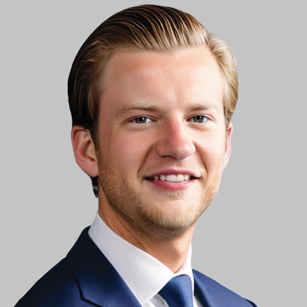 Abe Hannigan, 32