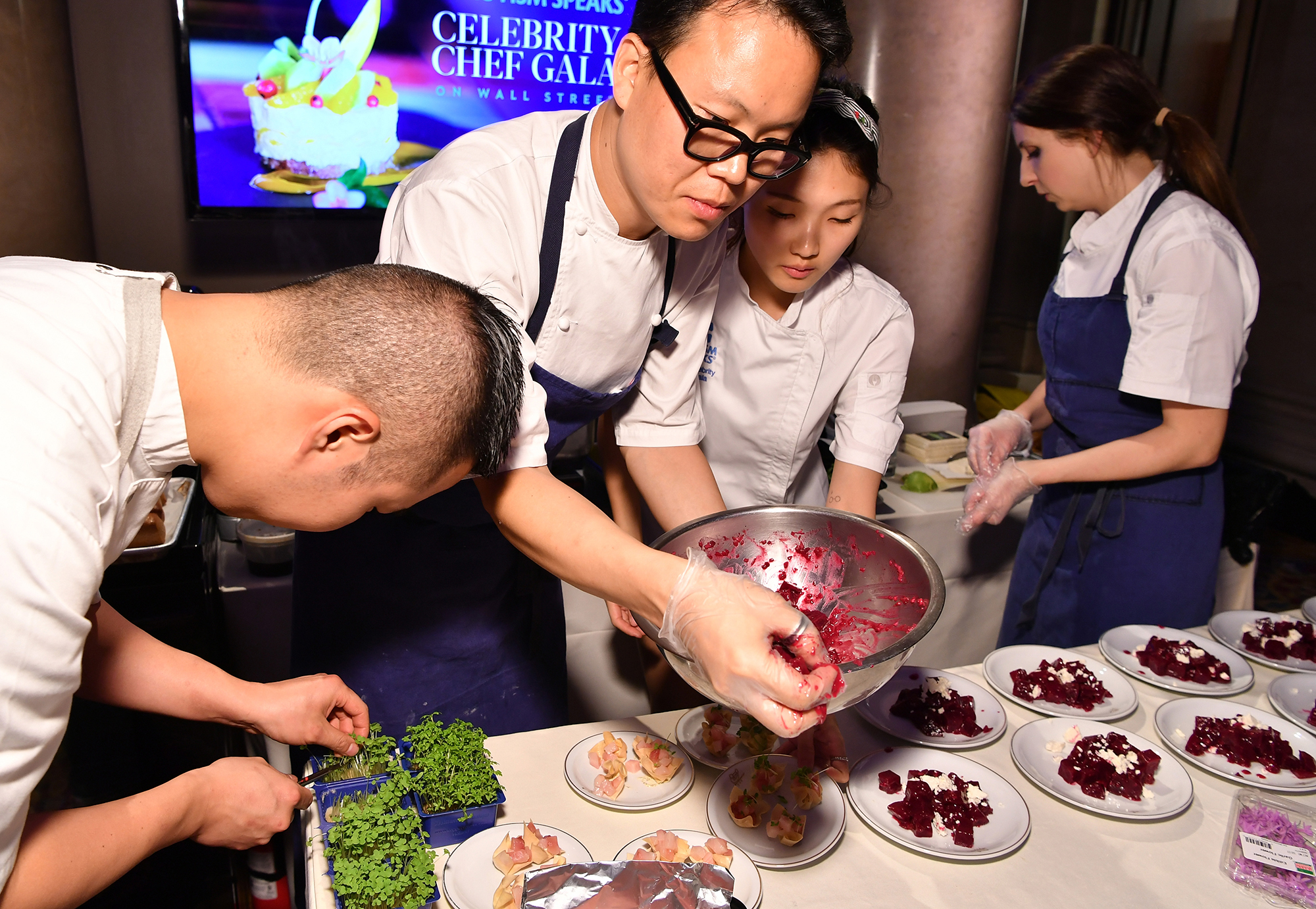 Chef Jiho Kim (second from left) attends Autism Speaks Celebrity Chef Gala in 2017.