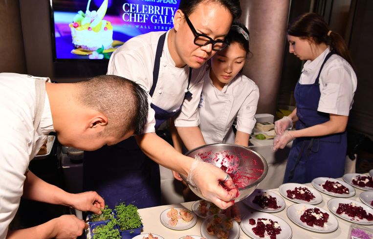 Chef Jiho Kim (second from left) attends Autism Speaks Celebrity Chef Gala in 2017.