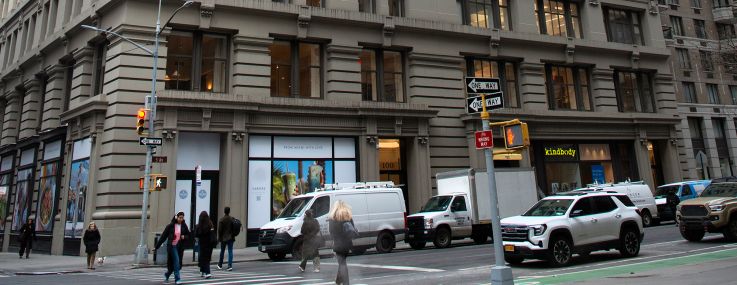 100-104 Fifth Avenue.