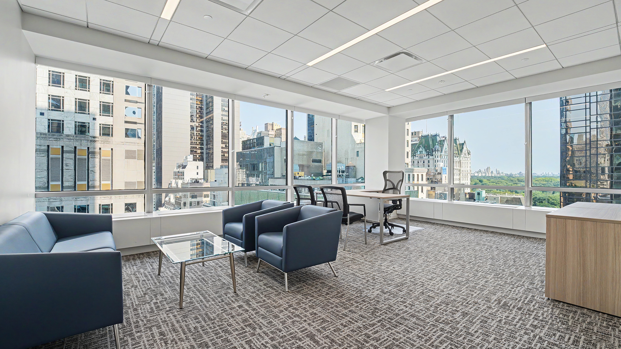 Flexible workplace provider Stark Office Suites launched its latest office environment on the 14th floor of 717 Fifth Avenue.